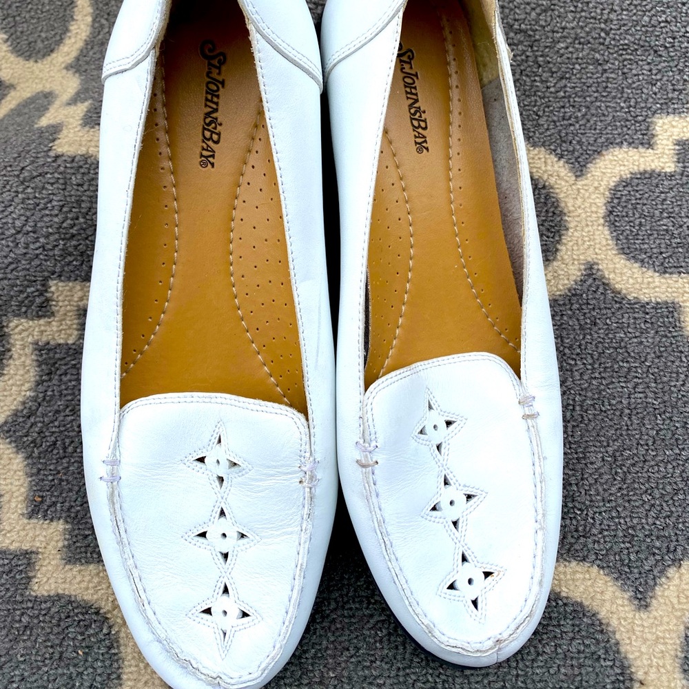 St John’s Bay white dress shoes